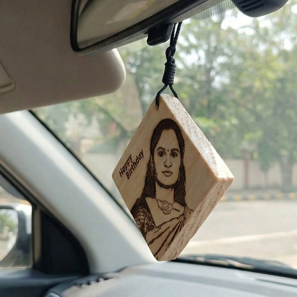 Car Photo Hanging – 8×8 cm Engraved