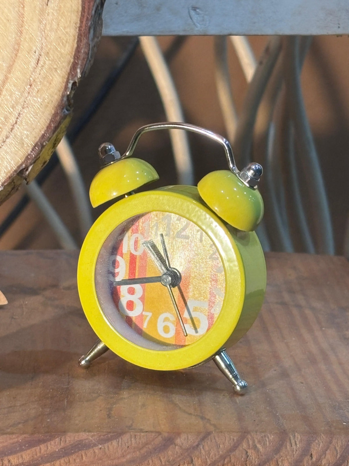 Mini Retro Table Clock β Yellow Charm π°οΈπ