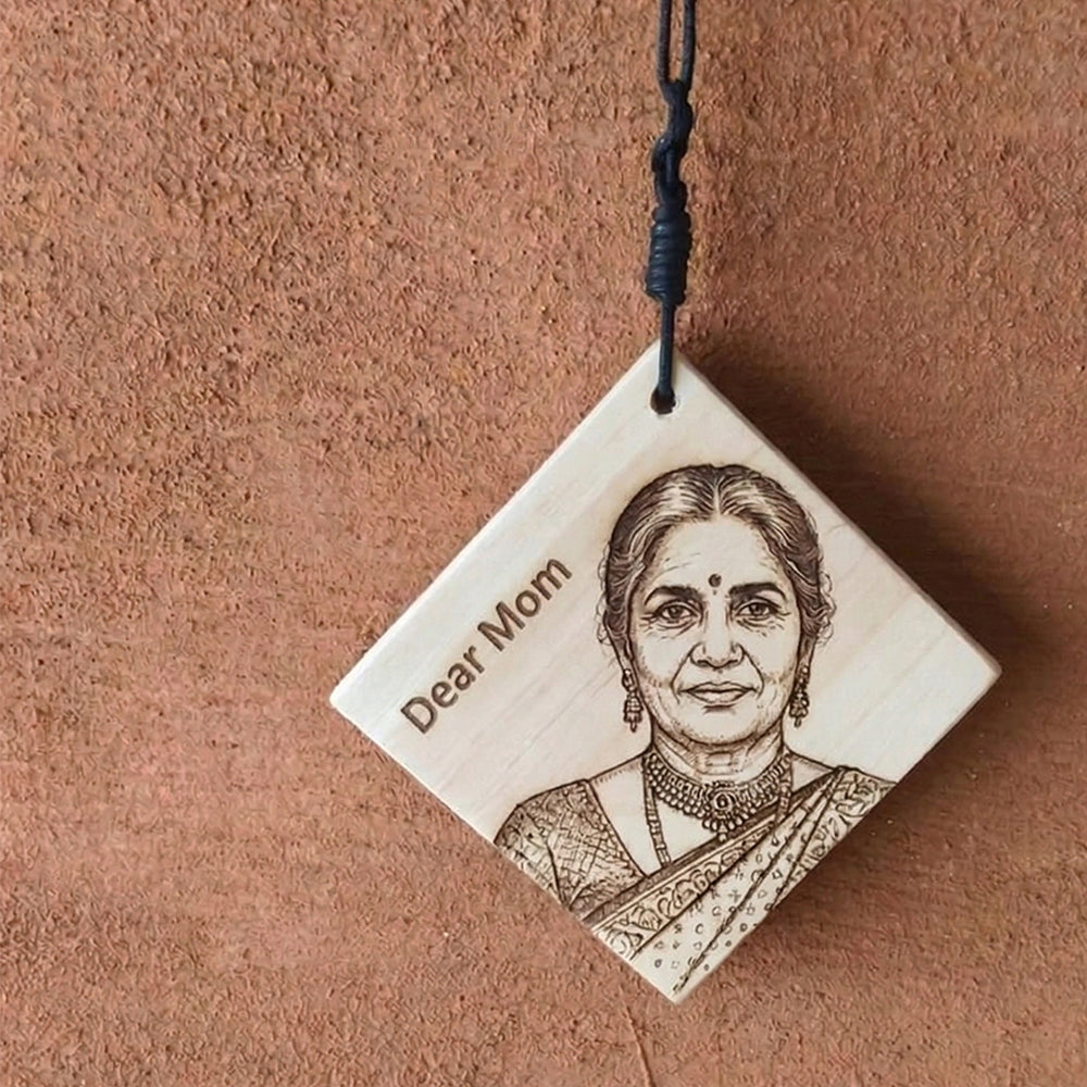 Car Photo Hanging – 8×8 cm Engraved
