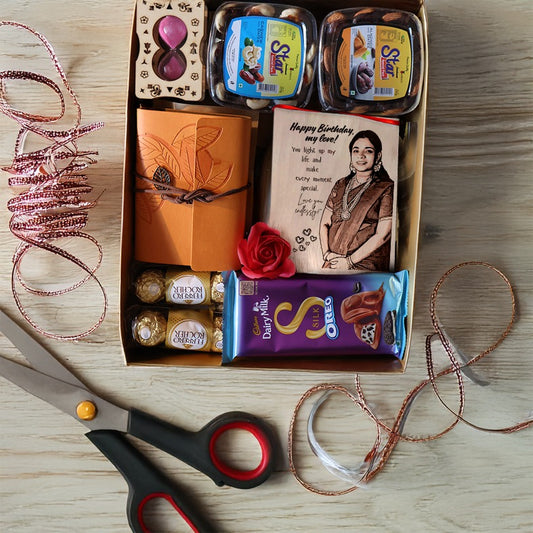 Golden Memories Gift Hamper : COMBO NO. 5