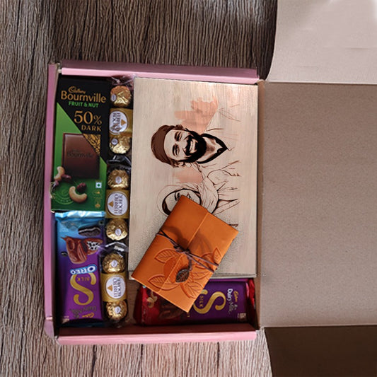 COMBO NO. 19: "Joyful Moments Personalized Hamper"
